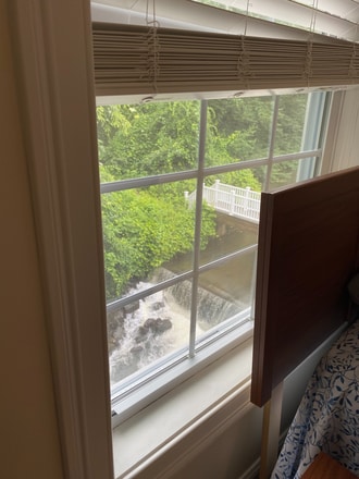 Building Photo - 28 Armstrong Rd