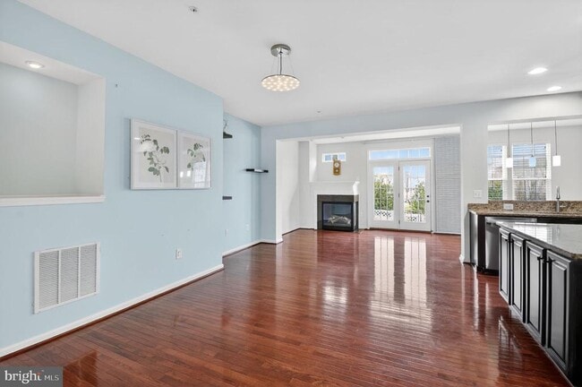 Building Photo - 22609 Winding Woods Way