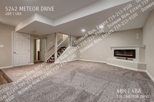 Building Photo - 5242 Meteor Dr