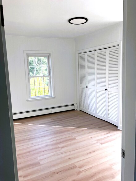 Building Photo - 17 Prospect St