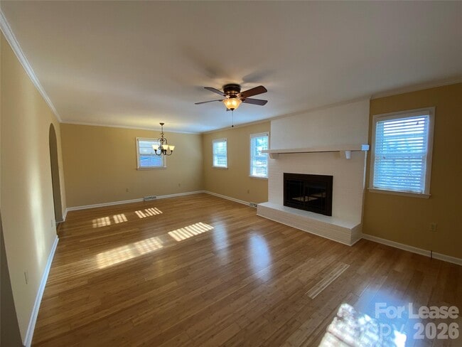 Building Photo - 203 Ratchford Farm Rd