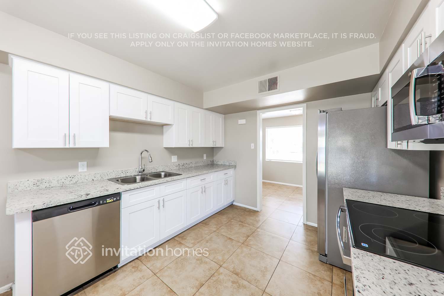 Building Photo - 5102 N 61st Dr