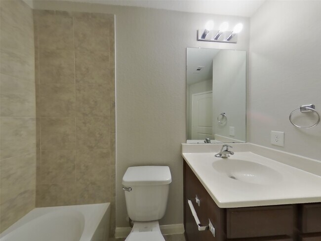 Building Photo - 24033 Wilde Dr