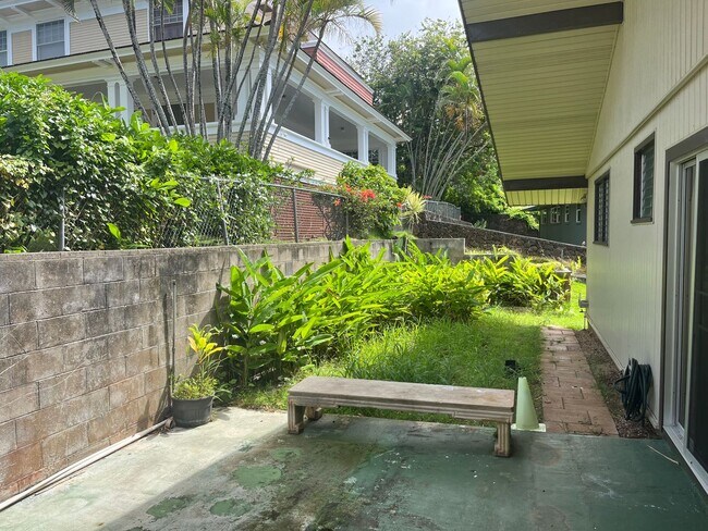 Building Photo - 2308 Liloa Rise