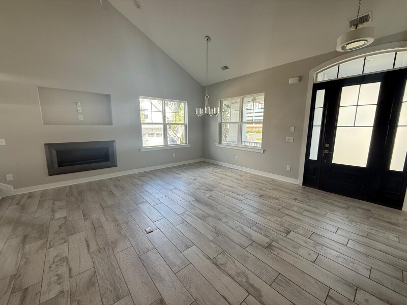 Building Photo - 5349 Ocean Village Dr