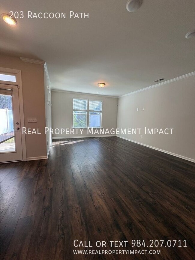 Building Photo - 203 Raccoon Path