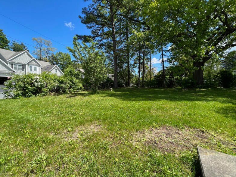 Building Photo - 2505 Edgewood Ave