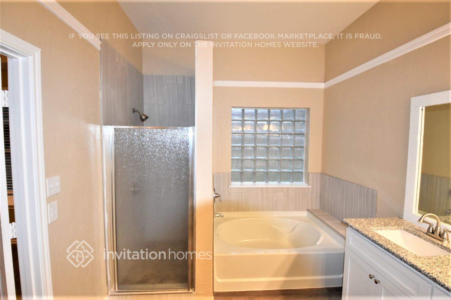 Building Photo - 2043 Hearthstone Dr