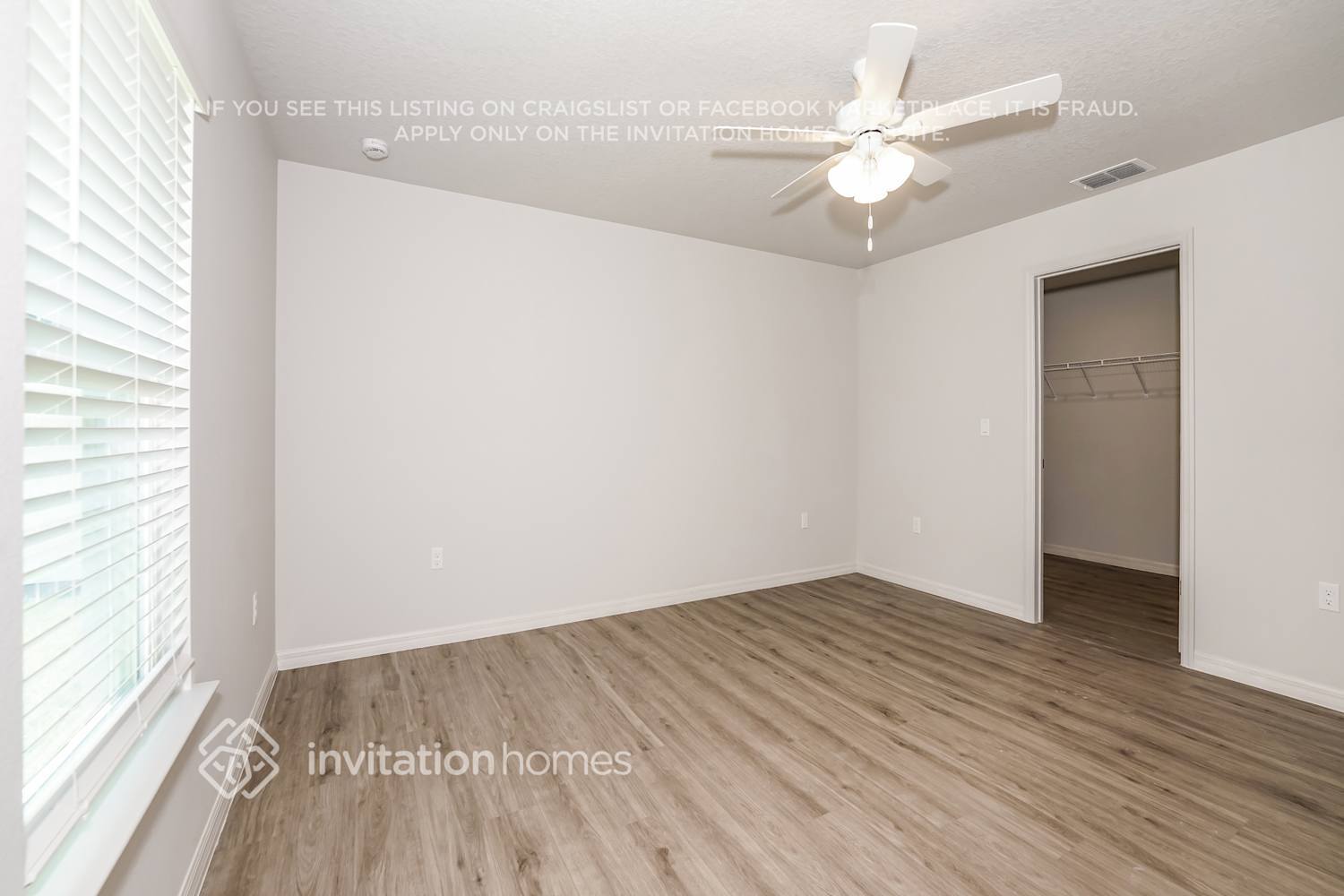 Building Photo - 22 Pinwheel Ln