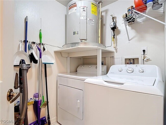 Building Photo - 15630 Ocean Walk Circle