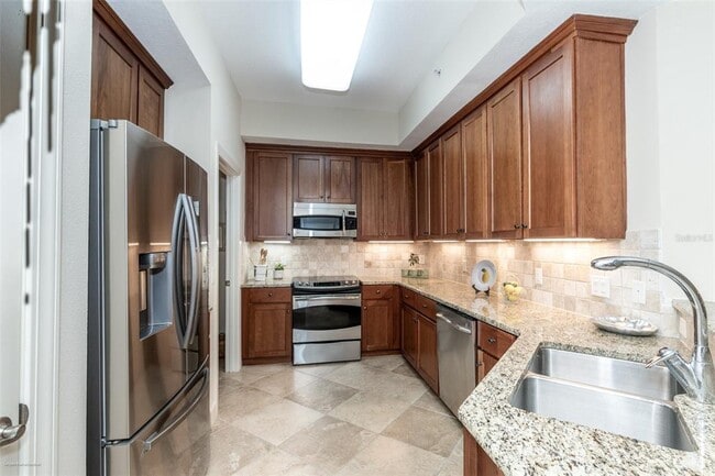 Building Photo - 10521 Amberjack Way