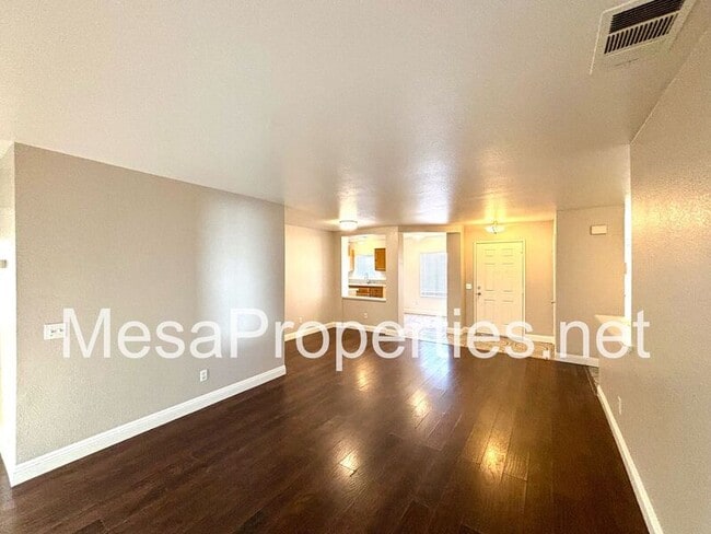 Building Photo - 10607 Moorefield Cir