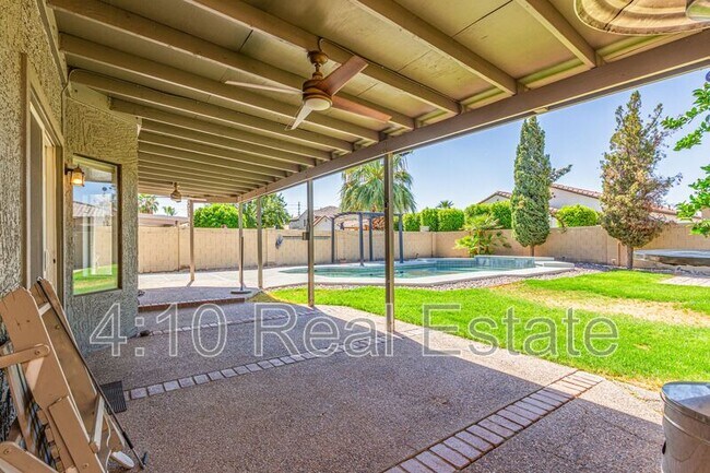 Building Photo - 1531 E Vaughn Ave