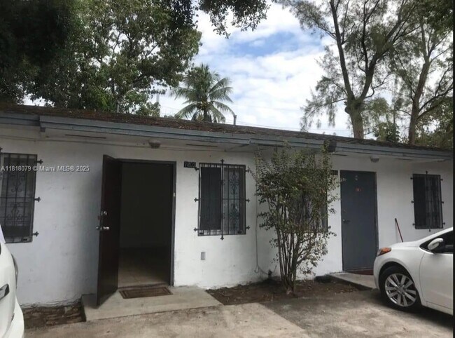 Primary Photo - 7801 NW 6th Ave