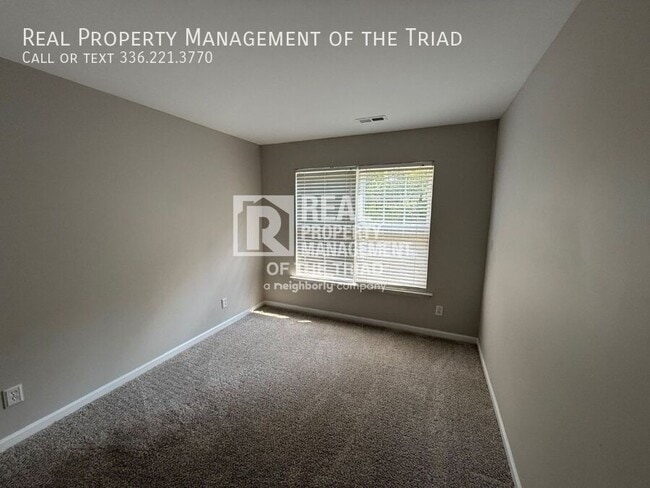 Building Photo - 6106 Boxelder Cove