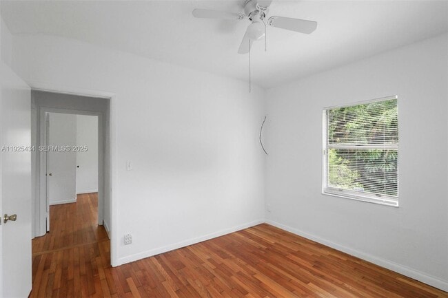 Building Photo - 4630 SW 13th Terrace