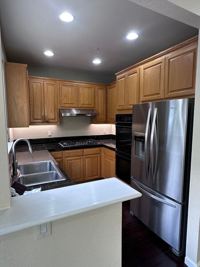 Building Photo - $5,500/month – Spacious Daly City Home for Rent