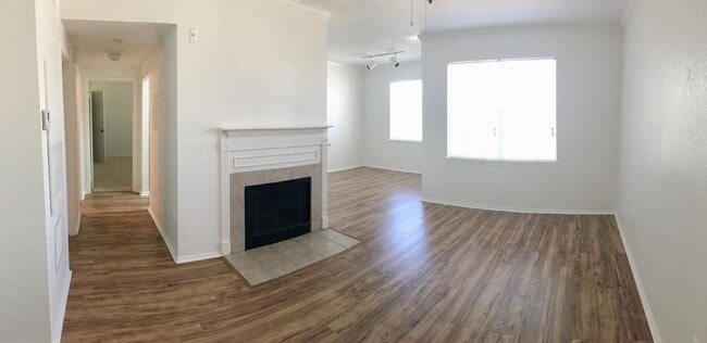 Building Photo - 2600 Robert Trent Jones Dr