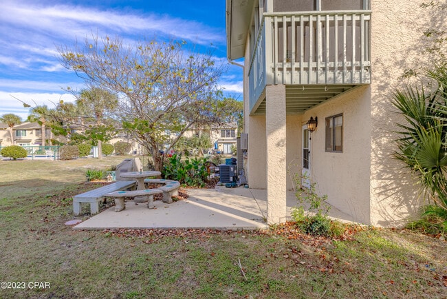 Building Photo - 191 White Sandy Dr