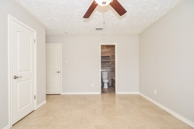 Building Photo - 13106 Bamboo Forest Trail