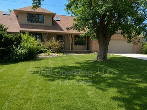 Building Photo - 15527 Mason Cir