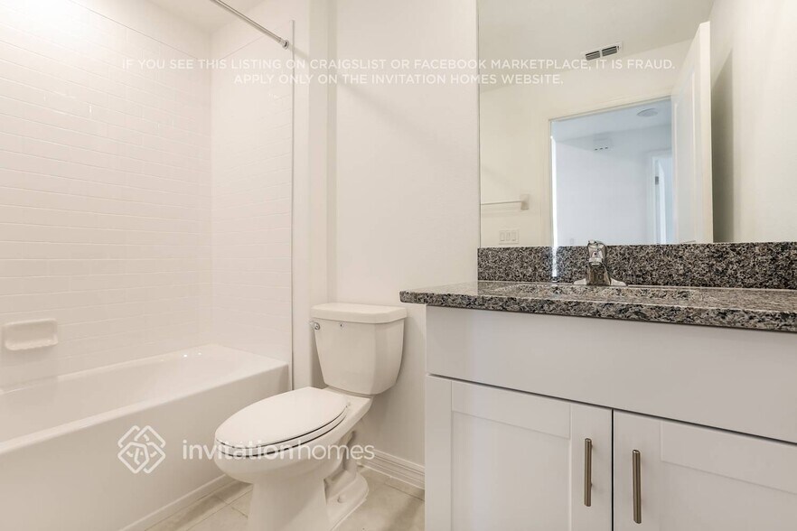 Building Photo - 8615 41st Ave E