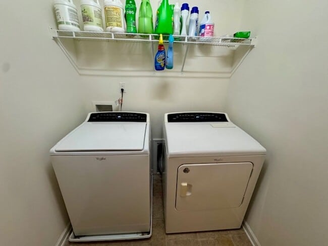 Building Photo - Save $500!* call for details