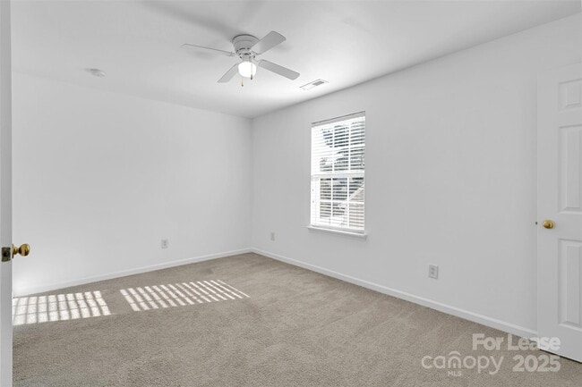 Building Photo - 2290 Hanover Drive