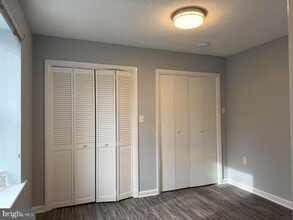 Building Photo - 353 Savannah Rd