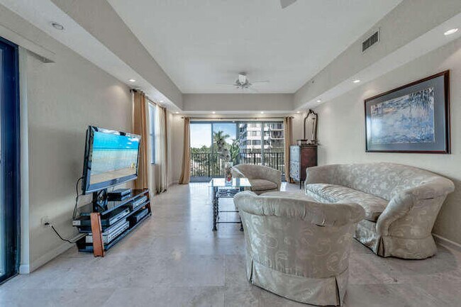 Building Photo - 1640 Presidential Way