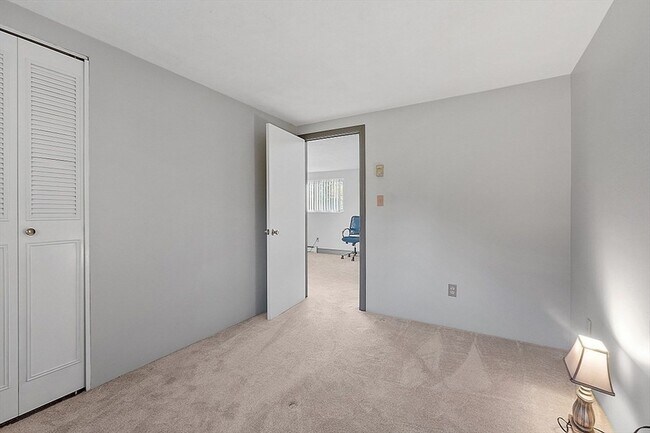Building Photo - 5 Wampus Ave