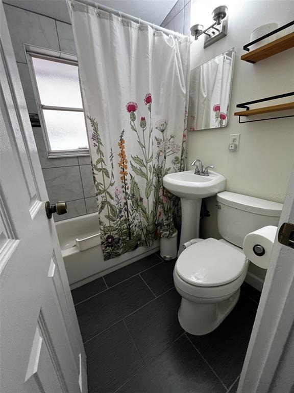 Building Photo - 11128 116th St