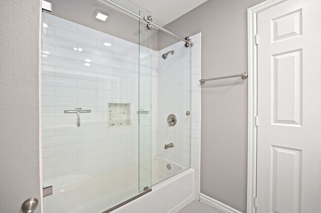 Building Photo - Gorgeous North Upland Home for Lease