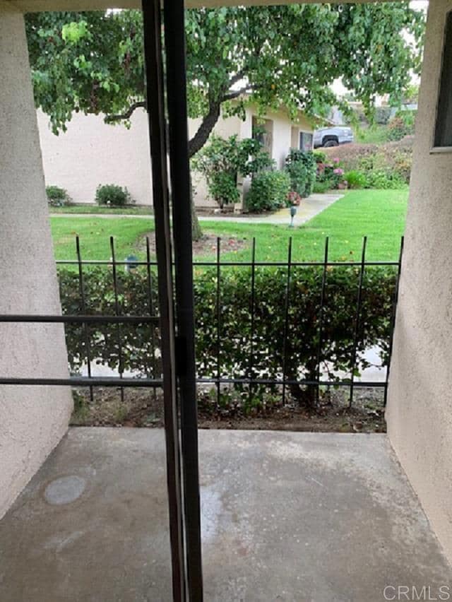 Building Photo - 3839 Vista Campana S