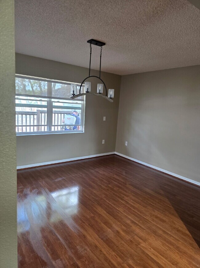 Building Photo - Large two Bedroom, 2 Bathroom, 2 Car Garage Home For Rent. *** Rent includes Water, Internet, and...