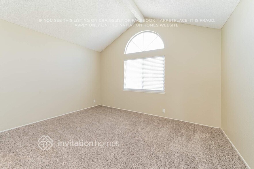 Building Photo - 10638 Countryside Dr