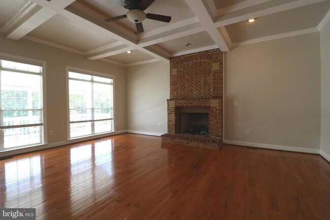 Building Photo - 22078 Vantage Pointe Pl