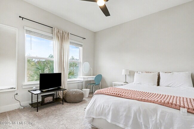 Building Photo - 9858 Element Rd