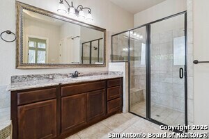 Building Photo - 944 Wilderness Oaks
