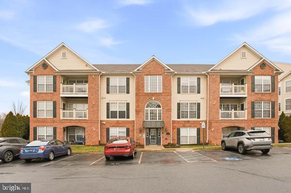 Building Photo - 2501 Coleridge Dr