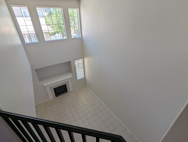 Building Photo - 9901 Trailwood Dr