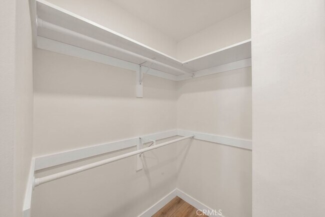 Building Photo - 516 Legion St