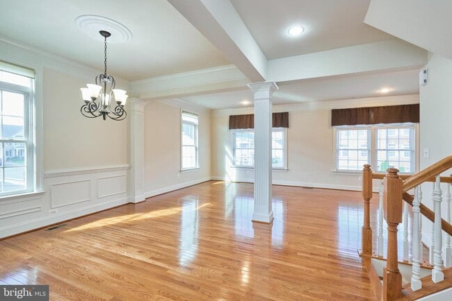 Building Photo - 21276 Hyrst Grove Terrace