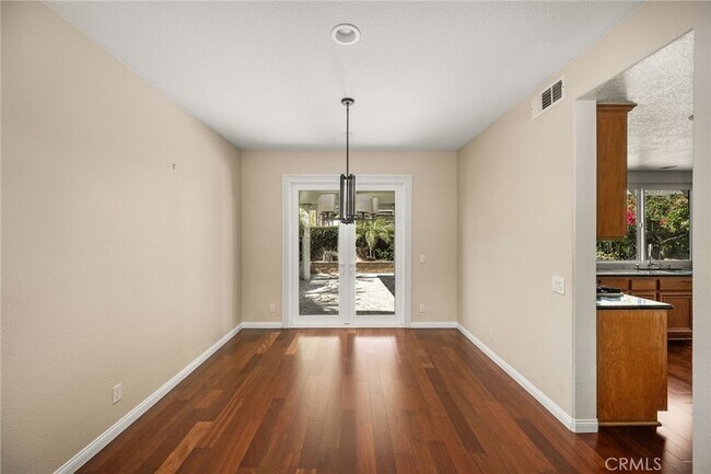 Building Photo - 4867 Tremezzo Dr
