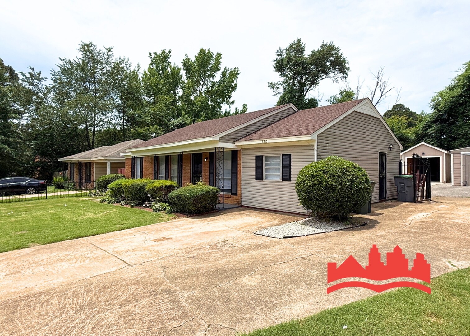 Building Photo - Fully Renovated 3BR/1BA Home