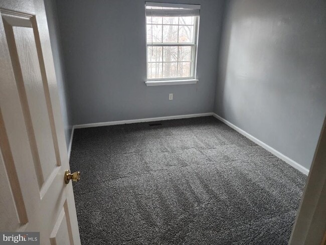 Building Photo - 13112 Silver Maple Ct