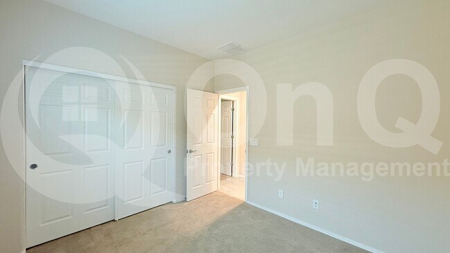 Building Photo - 6613 W Sonoma Way