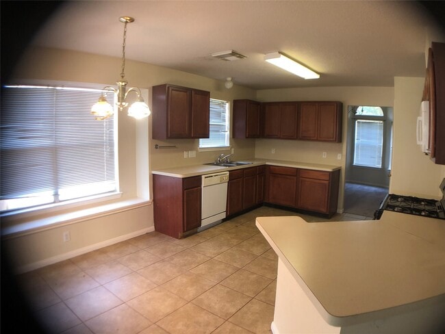 Building Photo - 18442 S Wimbledon Dr