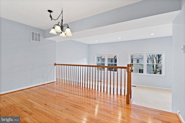 Building Photo - 9553 Cherry Oak Ct