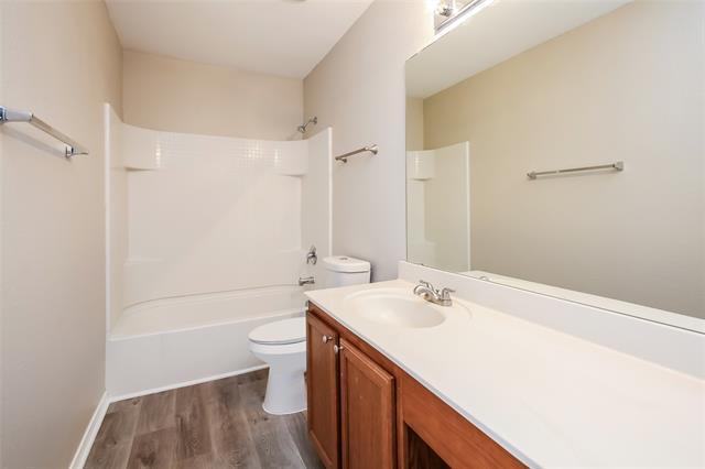 Building Photo - 7153 Little Mohican Dr